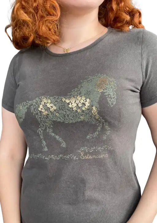 T-shirt Feminina Estanciera Freedom in Petals