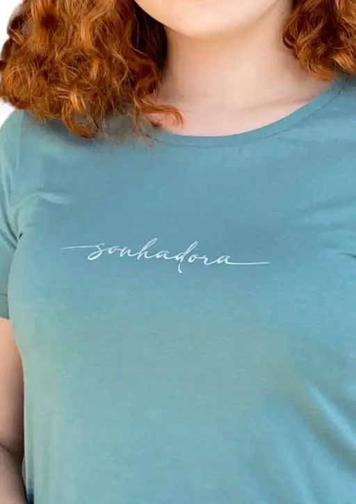 Tshirt Feminina Head Free Sonhadora
