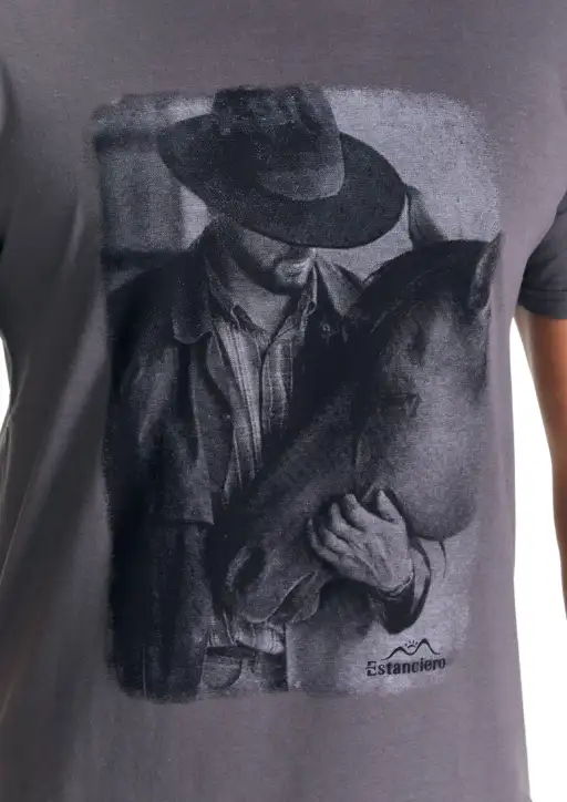 Camiseta Masculina Estanciero Homem e Cavalo